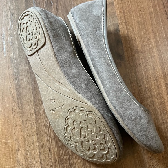 American Rag ballet flats - Picture 2 of 3